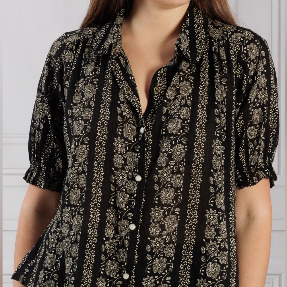 The great kerchief top